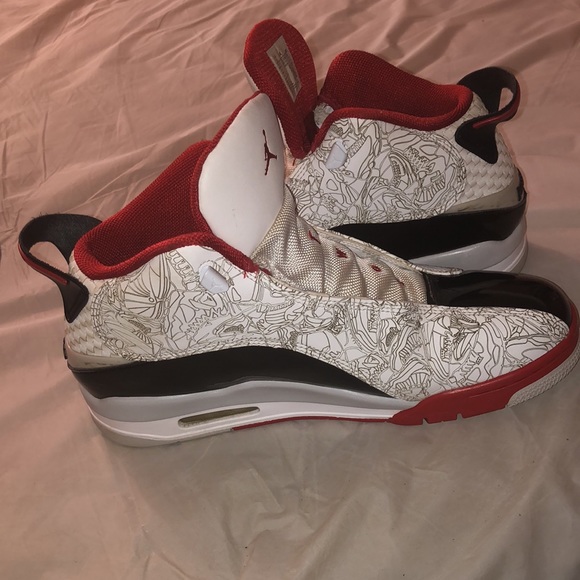 JORDANS DUB ZERO VARSITY RED& BLACK BRAND NEW - Picture 3 of 6
